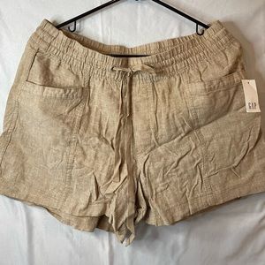 GAP shorts